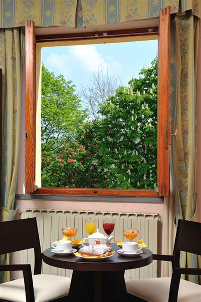 Hotel La Meridiana Urbino Exteriör bild