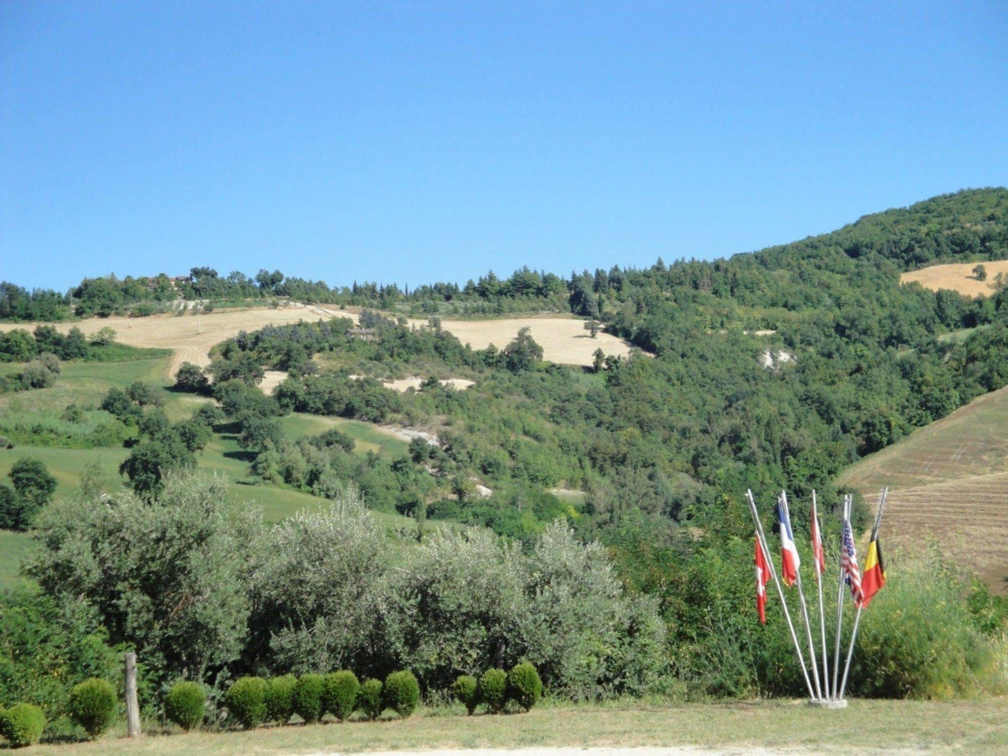 Hotel La Meridiana Urbino Exteriör bild