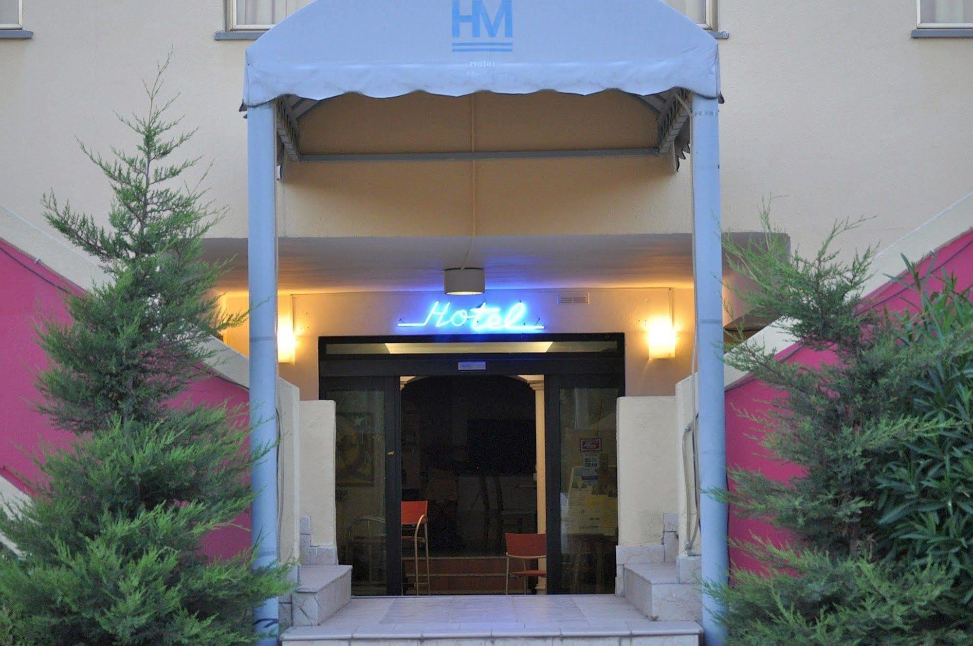 Hotel La Meridiana Urbino Exteriör bild